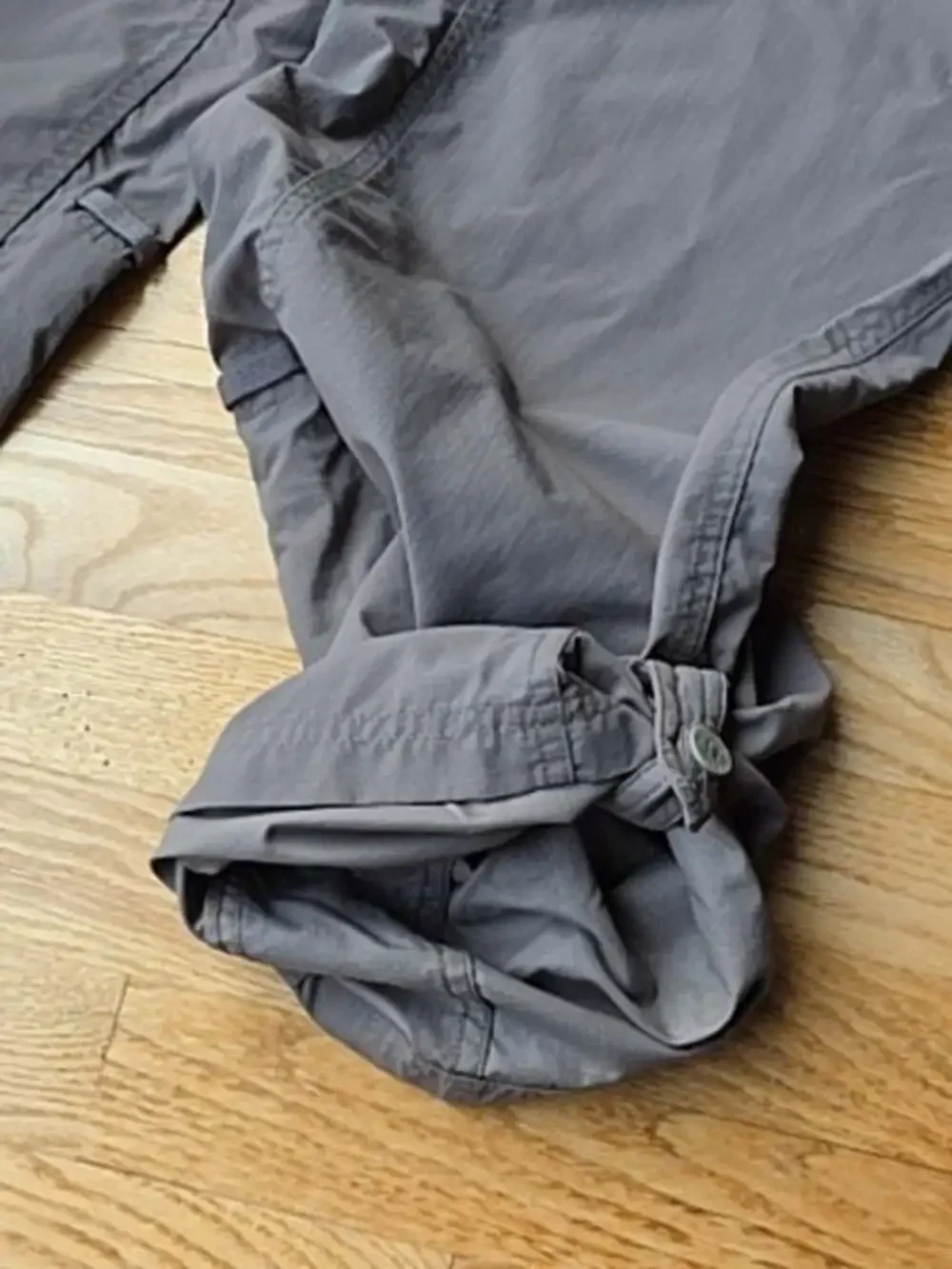 (12) The North Face Outdoor Convertible Casual Gray Nylon Pant Adventure Hiking - Picture 6 of 10